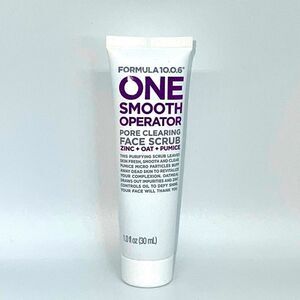 $8🌟 Formula 10.0.6 One Smooth Operator Pore Clearing Face Scrub